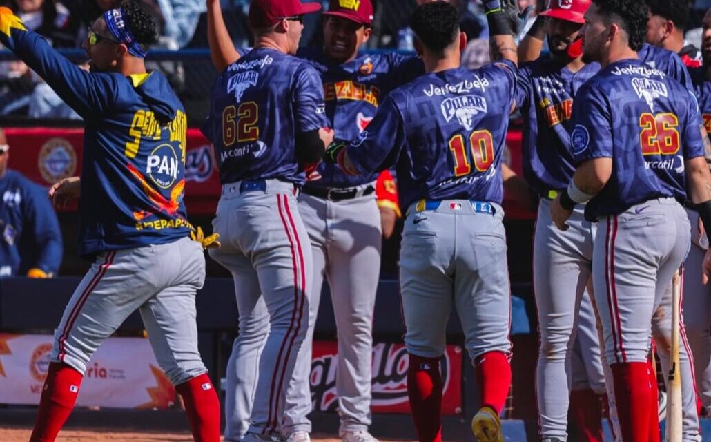 A fuerza de batazos Venezuela superó a Puerto Rico