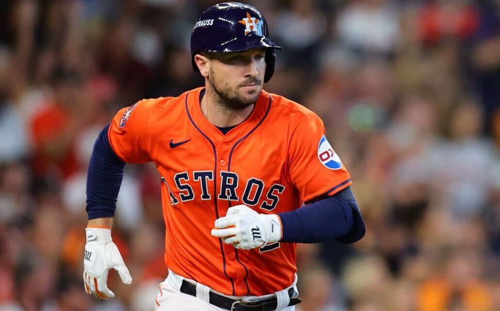 Alex Bregman firma con los Medias Rojas por 3 abriles y 120 millones de dólares