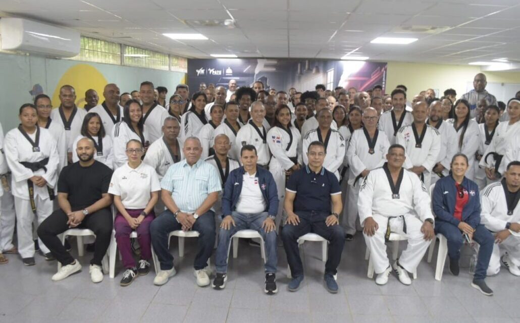 Taekwondo RD rebusca elevar preparación de sus entrenadores