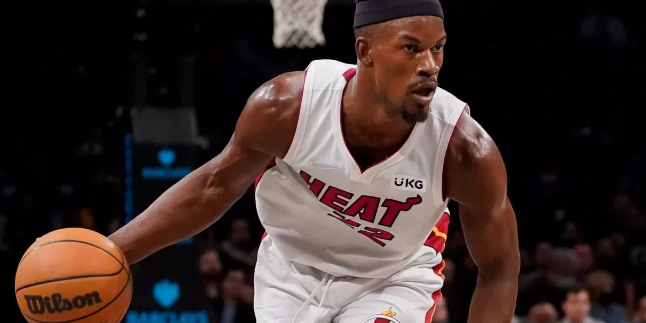 Jimmy Butler advierte a Warriors que no firmará extensión de anuencia con ellos