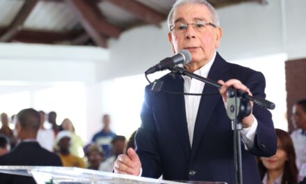 Danilo: «Con el PLD viviste mejor»