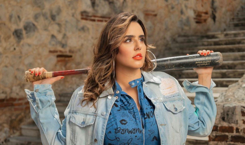 Laura Bonnelly rebate a aquellos que la llaman «la sal»