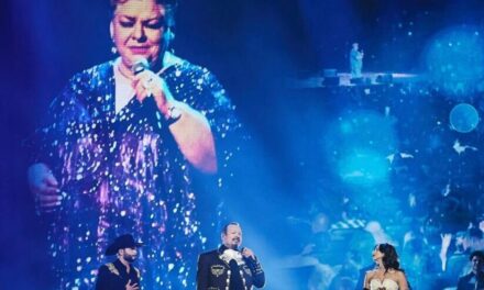 «The Aguilar», rindió homenaje a Paquita la del Barrio en el premio lo Nuestro