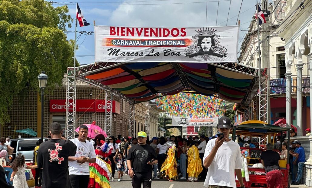 Lugares históricos para presentarse en La Vega antiguamente del inicio del carnaval vegano