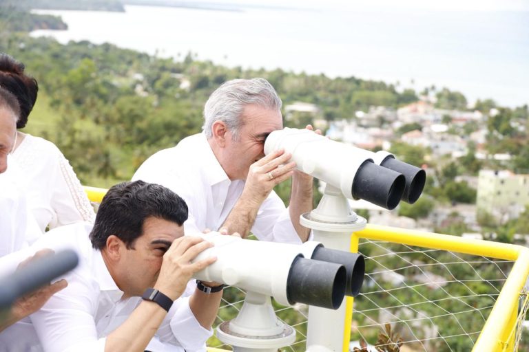 Abinader inaugura Miches-Zona Turínstica Aqueducto