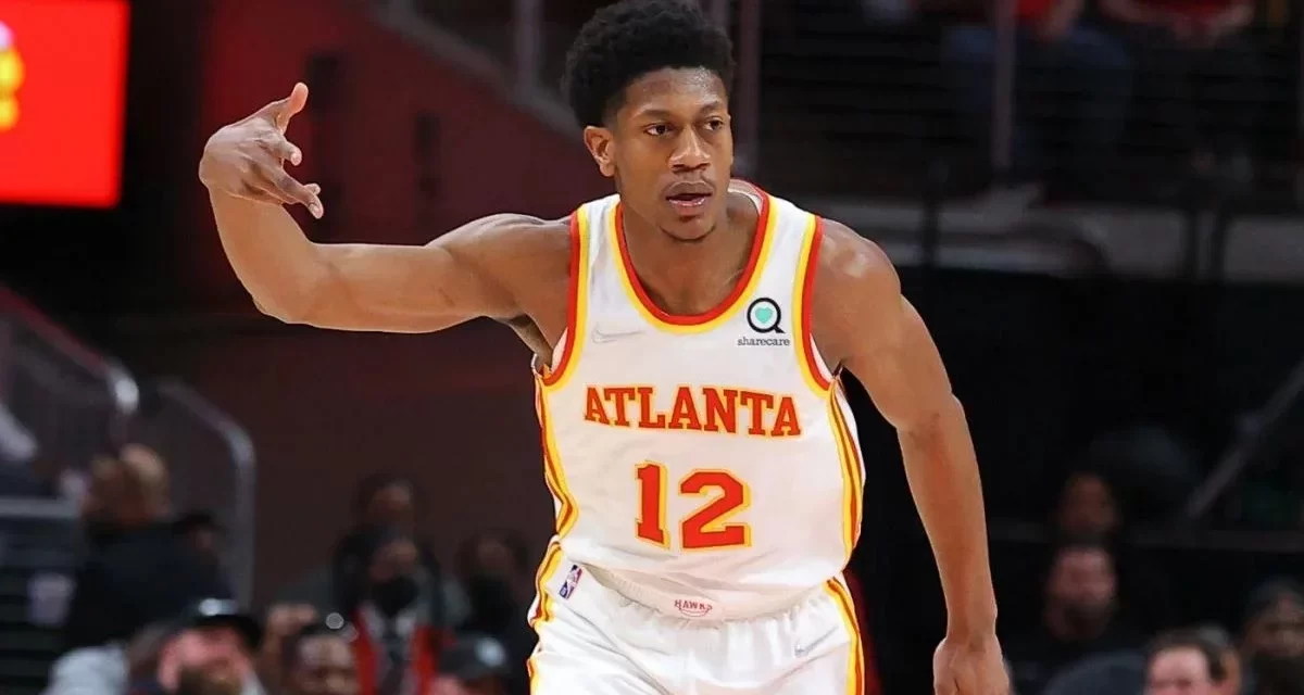 Cavaliers adquieren a De’Andre Hunter de los Hawks por Caris LeVert