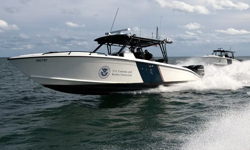 Cinco dominicanos deportados arrestados como Stowaways en Puerto Rico