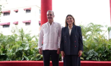 El presidente Abinader y Carolina Mejía presenta el plan de mejora integrado de Santo Domingo