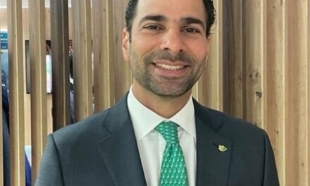 Frank E. Rainieri presenta el progreso en el centro de mantenimiento de aviones en el aeropuerto de Punta Cana