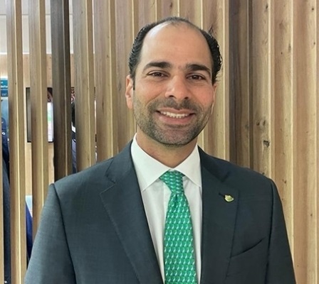 Frank E. Rainieri presenta el progreso en el centro de mantenimiento de aviones en el aeropuerto de Punta Cana