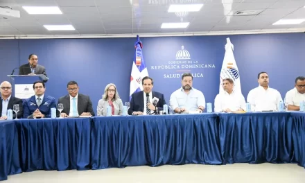 Gobierno para hacer cumplir las sanciones contra fumigaciones ilegales cerca de las escuelas