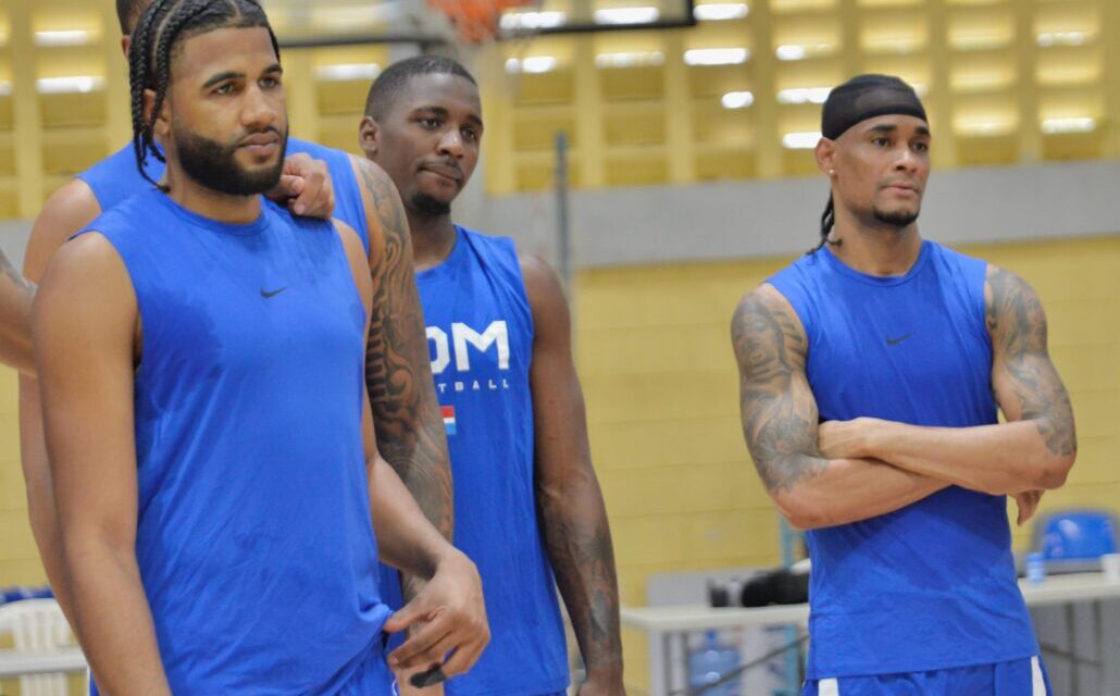 Víctor Liz y Andrés Féliz se integran a los entrenamientos de la Selección Dominicana de Baloncesto
