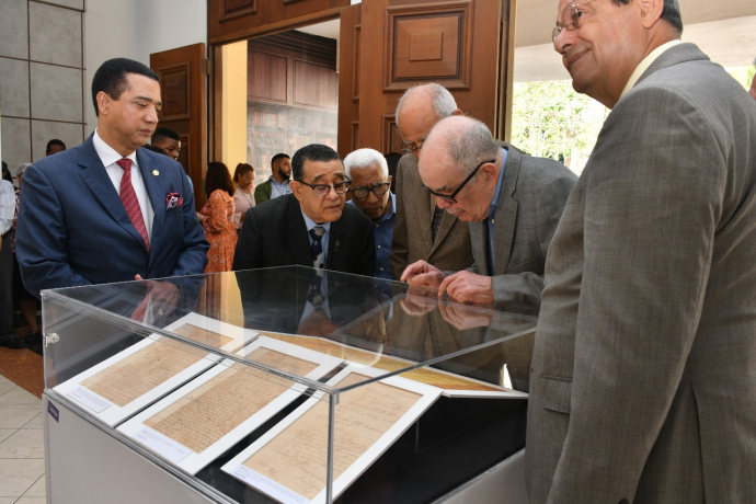 La nueva exposición muestra documentos invisibles de Juan Pablo Duarte
