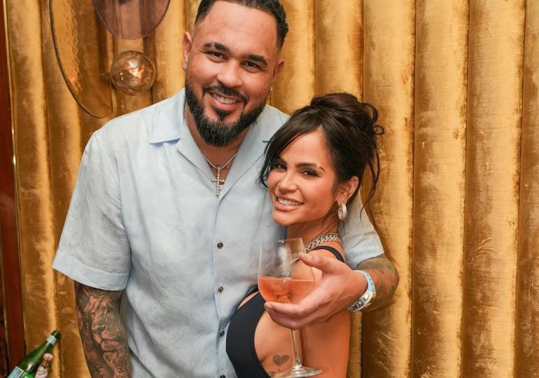 Raphy Pina celebra el éxito del lanzamiento "En amargura" Al lado de Natti Natasha