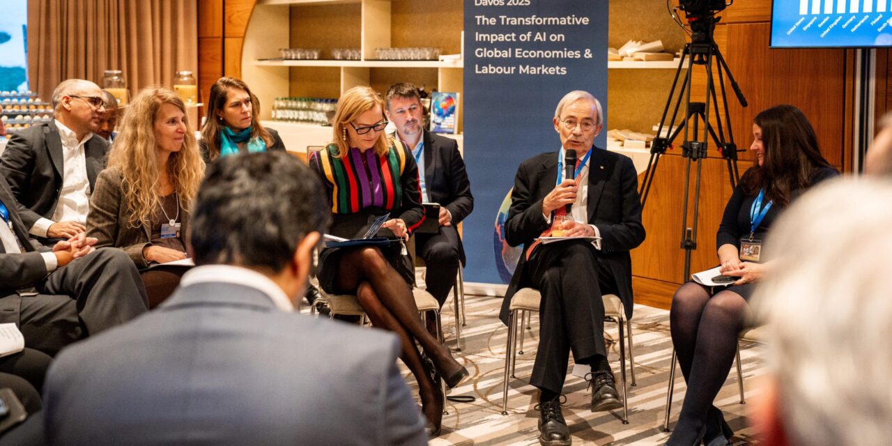 En Davos citan avances en el mercado sindical para la capacitación tecnológica