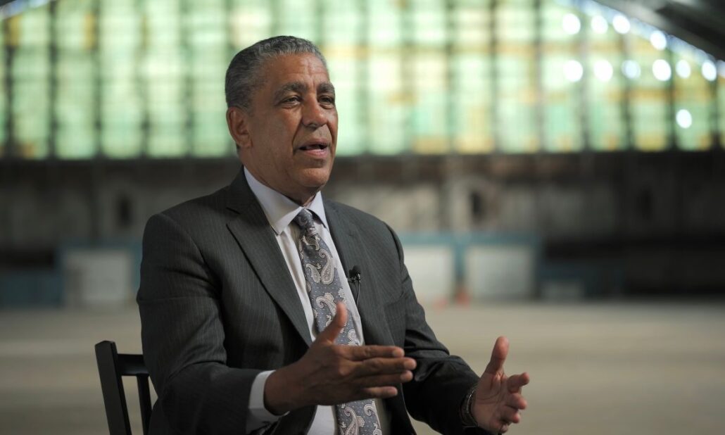 Presentan en Washington Teaser del documental sobre la vida del congresista Adriano Espaillat