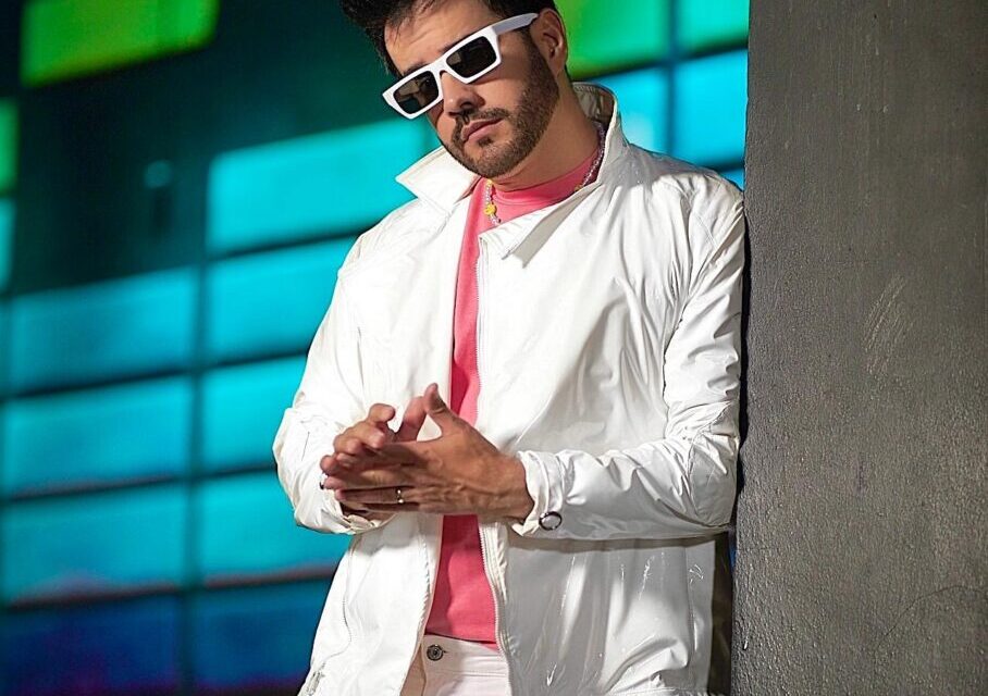 Manny Cruz aparecerá por primera vez en los premios de los nuestros; Concierto de anuncios