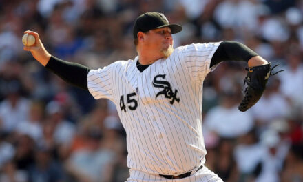 Bobby Jenks, exjugador de los Medias Blancas y campeón de la Serie Mundial, recibe tratamiento por cáncer