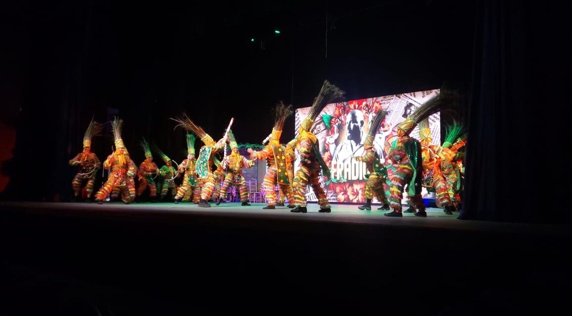 Ballet folklórico franquista y bellas artes rinde homenaje a Fradique Lizardo