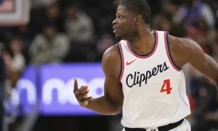 Los Clippers envían a P.J. Tucker y Mo Bamba al Jazz a cambio de Patty Mills y Drew Eubanks