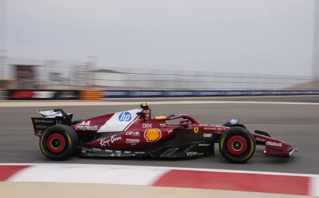 Lando Norris lidera en pruebas de F1; Hamilton 13º tras un corte de energía