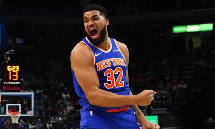 Karl-Anthony Towns brilla con 32 puntos en la derrota de los Knicks frente a los Spurs