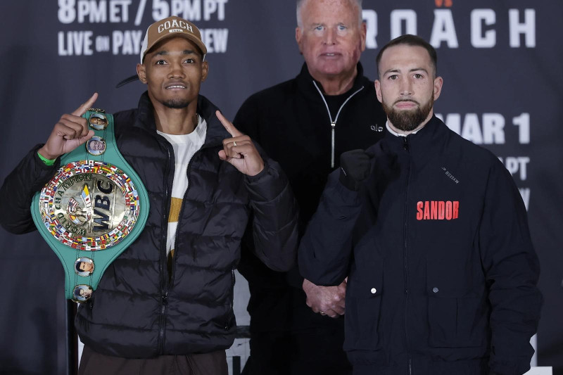 Alberto “La Avispa” Puello defenderá su título mundial delante Sandor Martín este sábado en Nueva York