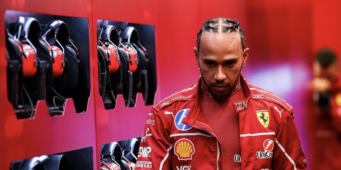Lewis Hamilton, delante su iniciación con Ferrari: «Estar en el garaje rojo es una sensación increíble»