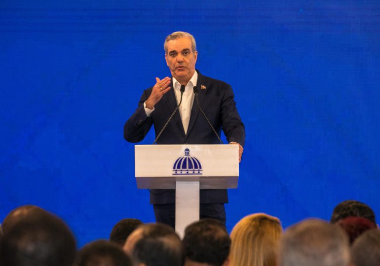 Abinader destaca el progreso en la trámite de activos estatales