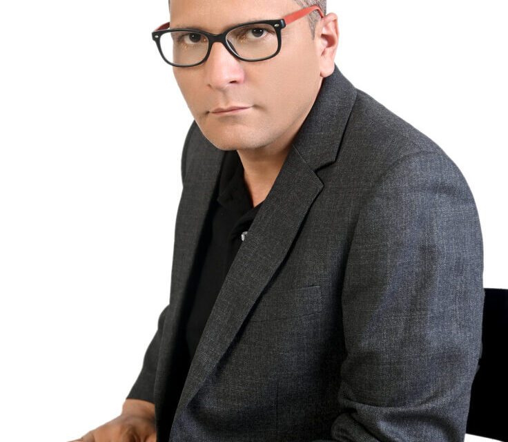 Bladimir Abud presenta «Arjé IV: Estar en el espacio»