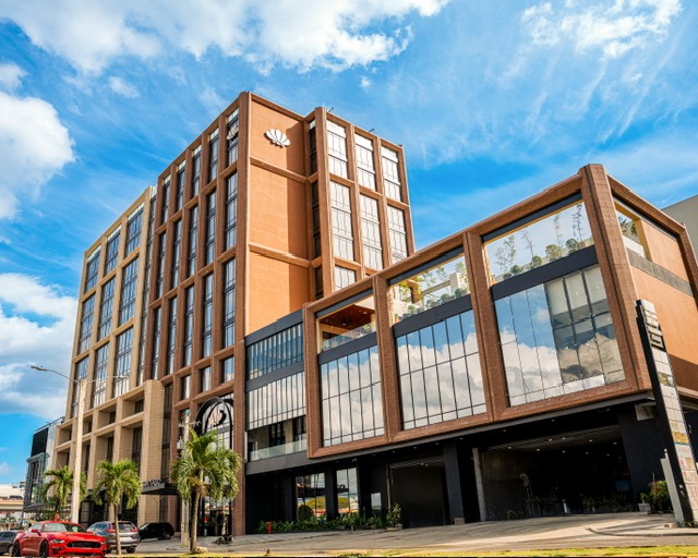 Curio Collection by Hilton abre en Santiago