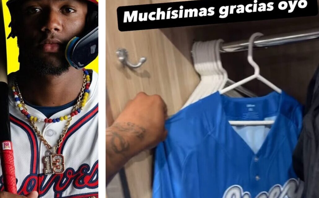Ronald Acuña Jr. presume su camiseta de los Tigres del Licey