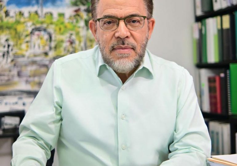 Guillermo Moreno apoya la denuncia de la Sociedad de Oncología: 