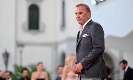 El actor estadounidense Kevin Costner recepción La Habana