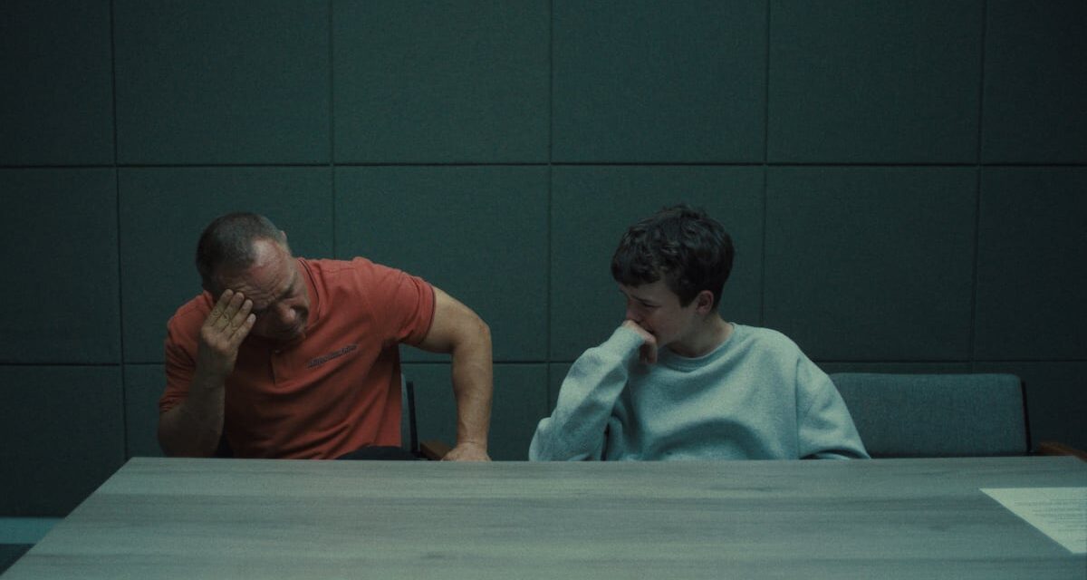 Adolescencia: la serie de Netflix que redefine el drama de televisión y sacude las críticas