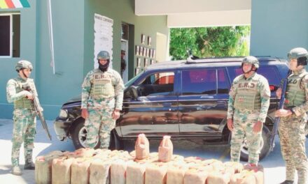 Militares se apoderan de la gasolina de contrabando en Dajabón