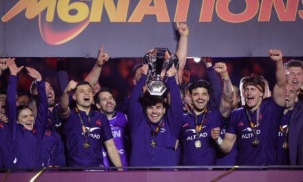 Francia vence a Escocia en París y se proclama campeona del Seis Naciones