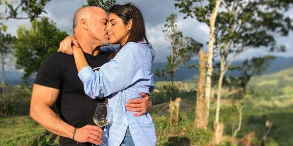 Juan Carlos Simó disculpa con Marola Guerrero