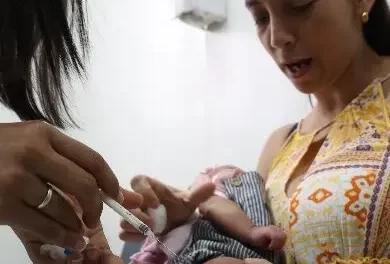 Se aseguran de que la población vaya a ser vacunada