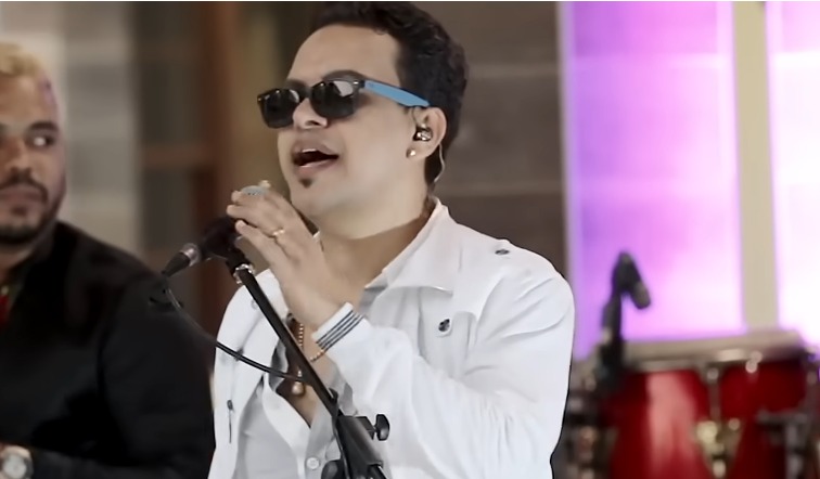 Yiki Lee «Yiki Mambo Swing» triunfa en su paseo de Canadá