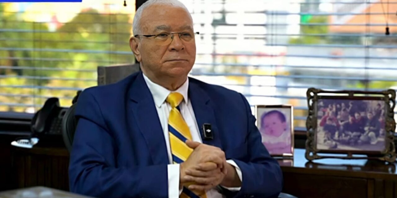 Tomás Hernández Alberto acusa a Leonel y Danilo de mentir sobre el gobierno de Luis Abinader