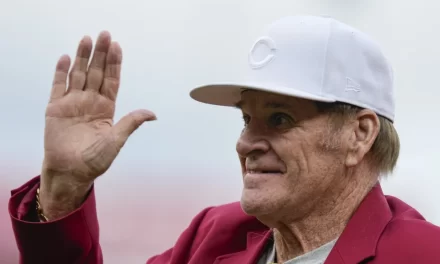 Manfred considera petición para eliminar a Pete Rose de la registro de inelegibles