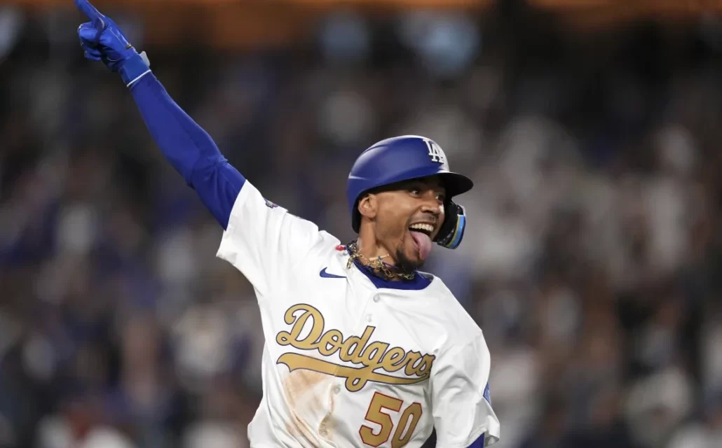 Betts sella la vencimiento de los Dodgers con jonrón en la décima entrada