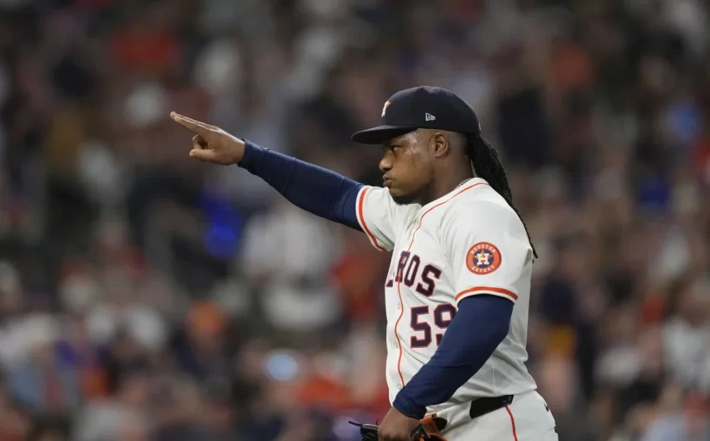 Framber Valdez domina en 7.0 innings y Astros vencen 3-1 a Mets en el iniciación de Juan Soto