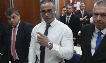 Tribunal mantiene noticia médico que indica que Maradona murió abruptamente y con corta tribulación