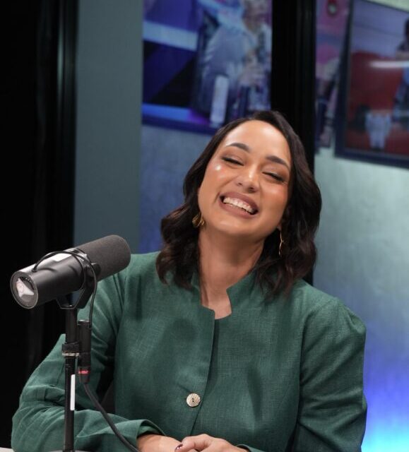 Angely Báez celebra ser una voz oficial de premios soberanos