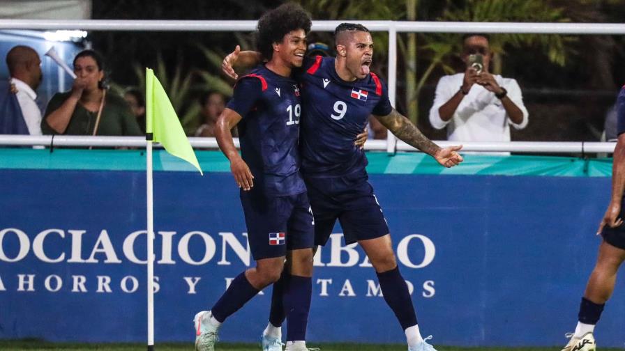 República Dominicana vence a Puerto Rico con goles de Mariano Díaz y Junior Firpo