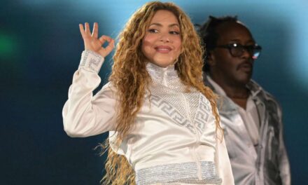 El concierto de Shakira se mantiene en RD