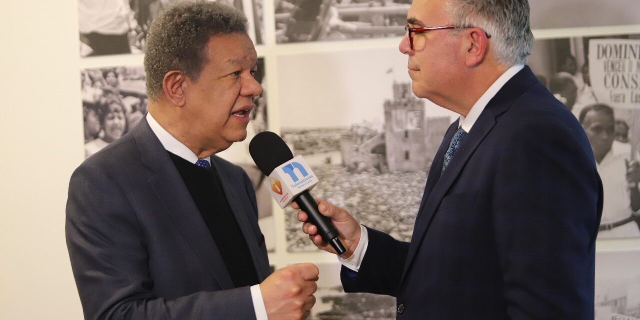 Leonel Fernández: «Tienes que buscar mecanismos creíbles y efectivos de cómo gestionar el tema migratorio en RD»