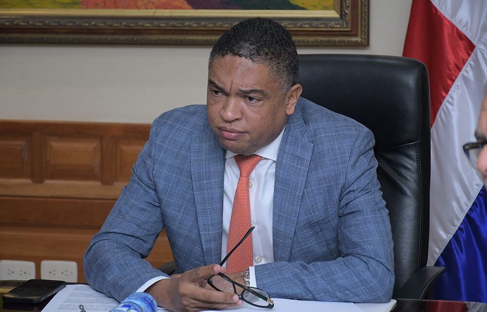 Iván Lorenzo cuestiona las contradicciones del gobierno frente a las amenazas de las bandas haitianas